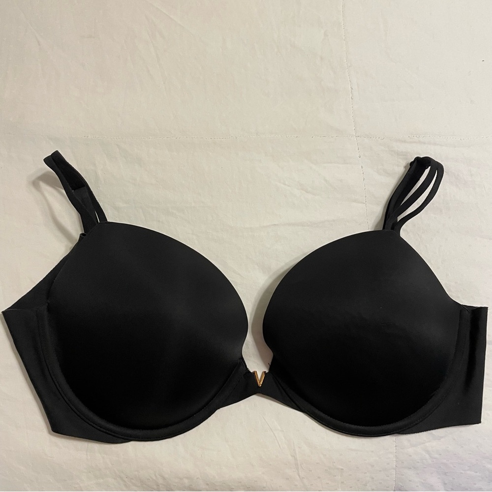 Victorias Secret Bra 36DD Black